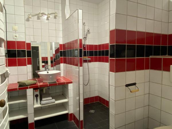 Maison à CHERBOURG-EN-COTENTIN, 50100 - 6 pièces 152m²