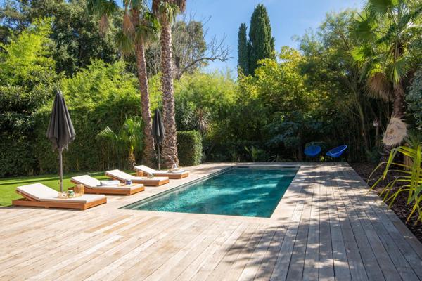 Maison à vendre  5 pièces - 140 m2 LA CROIX VALMER - 83