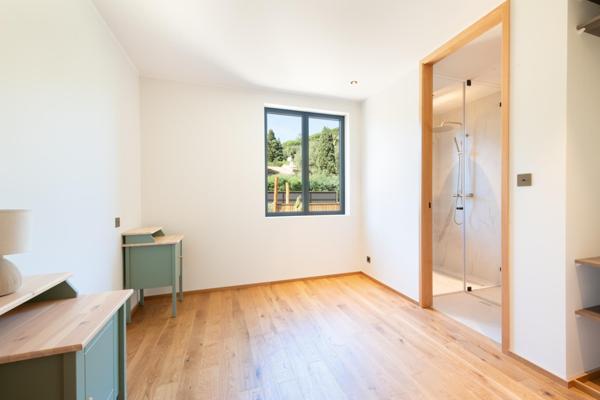 Maison à vendre  5 pièces - 140 m2 LA CROIX VALMER - 83