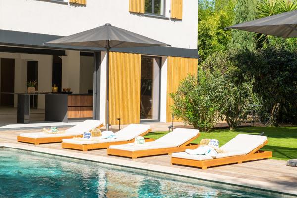 Maison à vendre  5 pièces - 140 m2 LA CROIX VALMER - 83