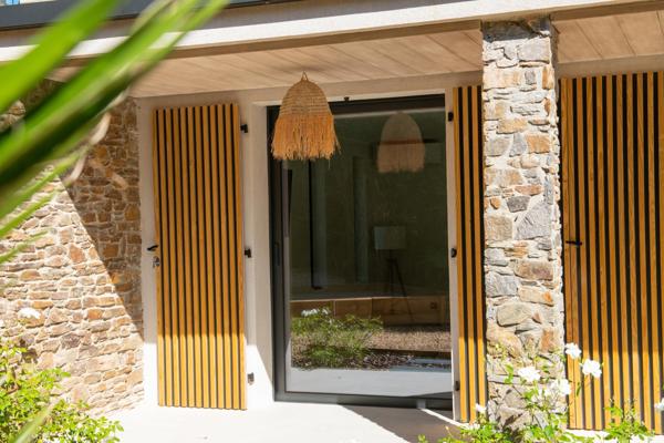 Maison à vendre  5 pièces - 140 m2 LA CROIX VALMER - 83