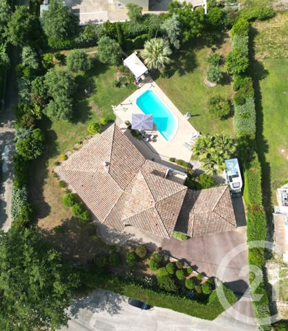 Maison à vendre  6 pièces - 182 m2 BAGNOLS EN FORET - 83