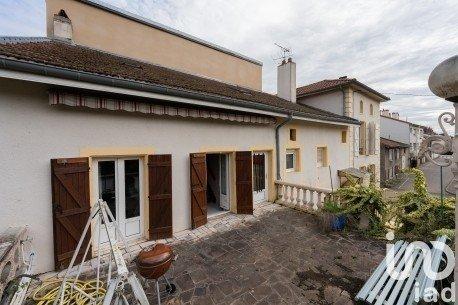 Maison à vendre 8 pièces 220 m² Corny-sur-Moselle