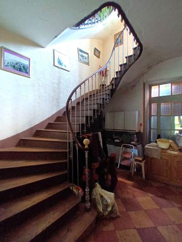 MAISON DE MAITRE A RENOVER - PROCHE CHASSENEUIL