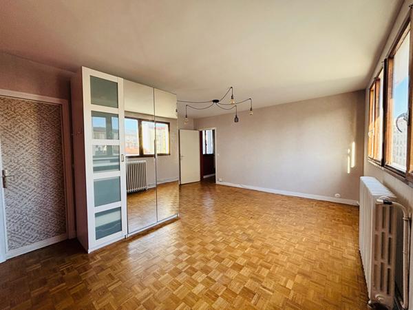 Malakoff hypercentre - Studio 39.58 m2 avec terrasse 24 m2