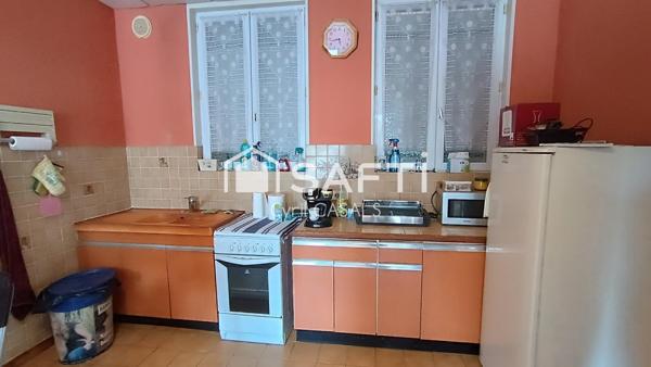 Grande Maison d'habitation 8 pièces 4 chambres de 138 m2 à Saint Vallier