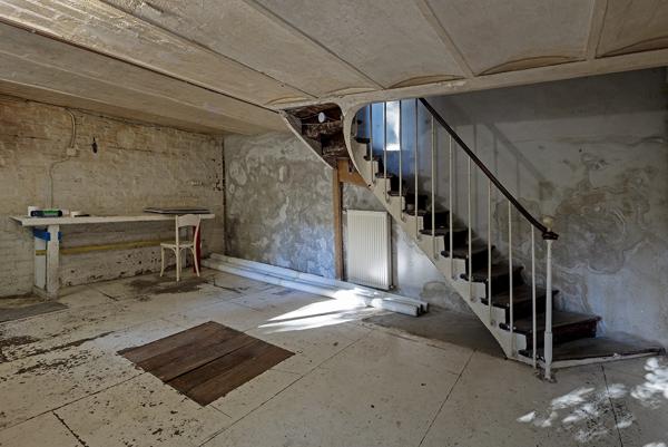 ATELIER D'ARTISTE/HABITATION A RENOVER Saint-Denis (93200)