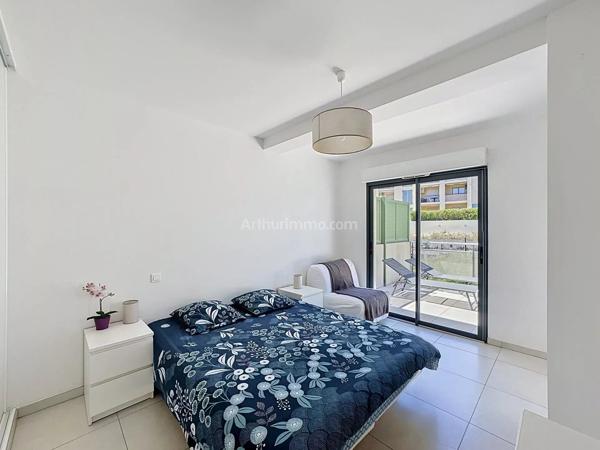 Vente                                                      Appartement
                        
                     2 pièces                      49 m2                     à Calvi