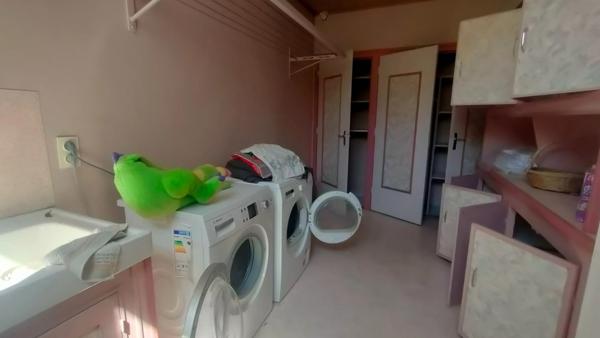 Maison de village 206 M2 avec terrain et piscine