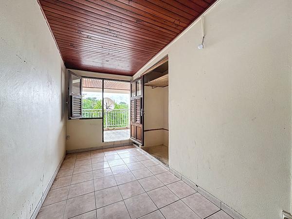 Achat maison Fort-de-France - 4 pièce(s) - 1056 m² - 170 000 €