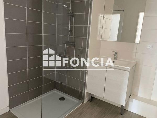 Location Appartement 3 pièces 63.39 m² - 136 RUE DES ANGUIGNIS Orleans 45100