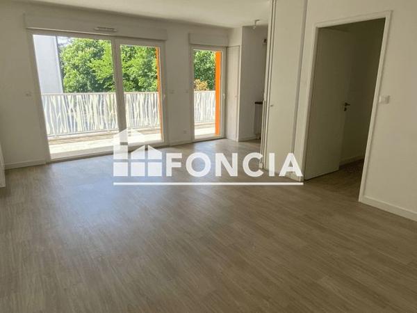 Location Appartement 3 pièces 63.39 m² - 136 RUE DES ANGUIGNIS Orleans 45100