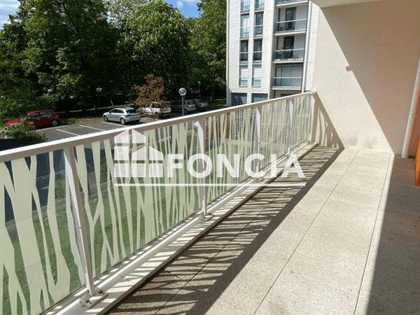 Location Appartement 3 pièces 63.39 m² - 136 RUE DES ANGUIGNIS Orleans 45100