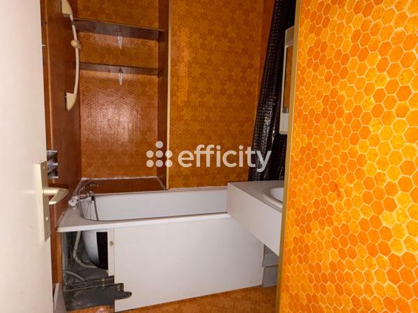 Appartement
         3 pièces
        - 67 m² Exclusivité 185 000 € *