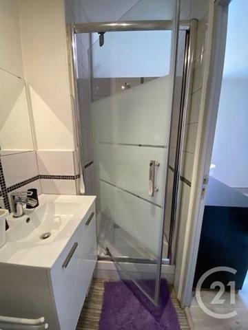 Immeuble à vendre  60 m2 HELLEMMES LILLE - 59