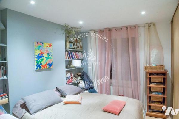 Maison familiale avec piscine dans le centre de Milhaud