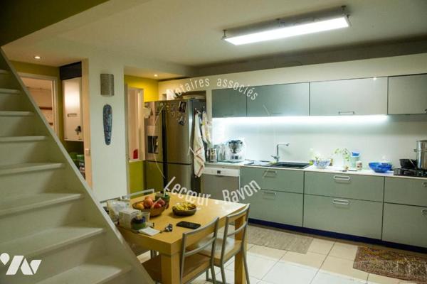 Maison familiale avec piscine dans le centre de Milhaud