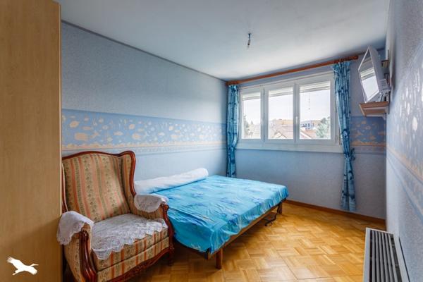 Maison à vendre 355 232 € Chassieu 4 p 76 m² DPE E