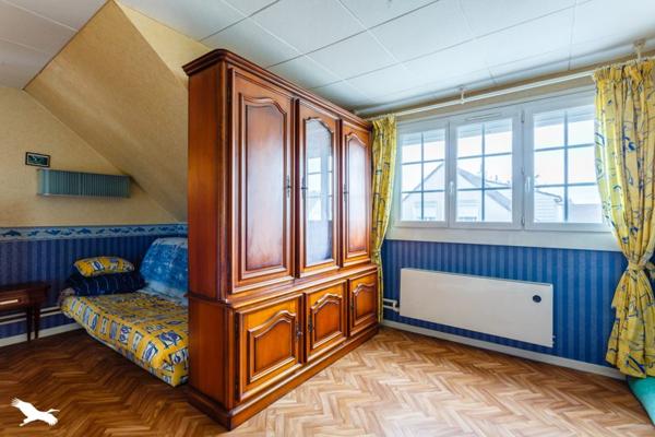 Maison à vendre 355 232 € Chassieu 4 p 76 m² DPE E