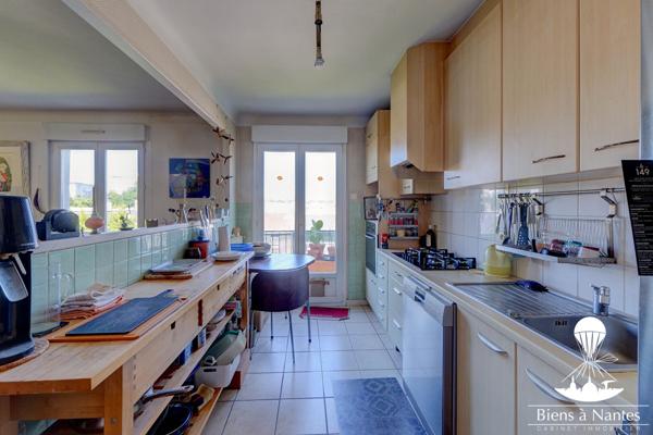 A vendre T4 Nantes Canclaux avec balcon, ascenseur et box , Nantes A vendre T4 Nantes Canclaux avec balcon, ascenseur et box , Nantes