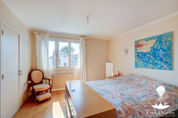 A vendre T4 Nantes Canclaux avec balcon, ascenseur et box , Nantes A vendre T4 Nantes Canclaux avec balcon, ascenseur et box , Nantes