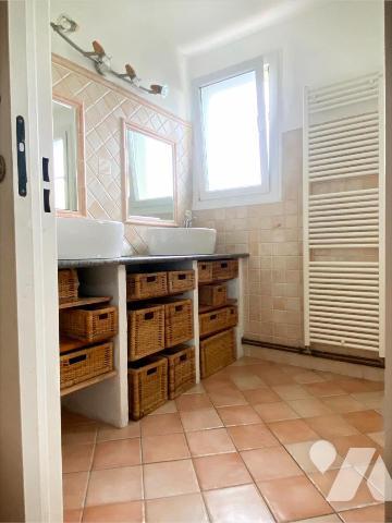 BELLE MAISON FAMILIALE