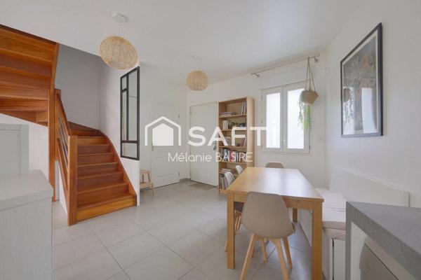 Maison de ville avec terrasses