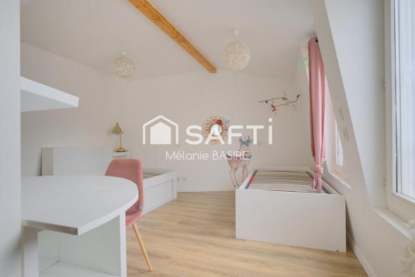 Maison de ville avec terrasses