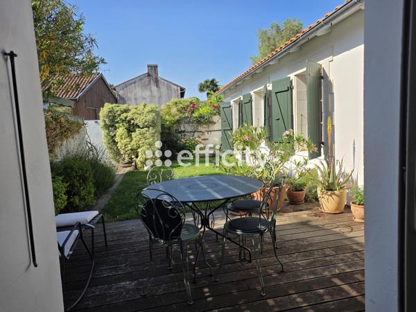 Maison
         4 pièces
        - 104 m²