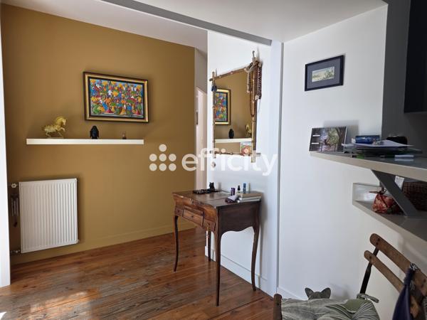 Maison
         4 pièces
        - 104 m²