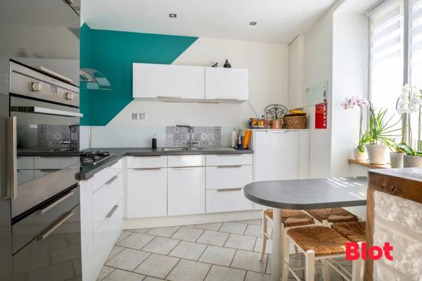 Maison 6 pièce(s)