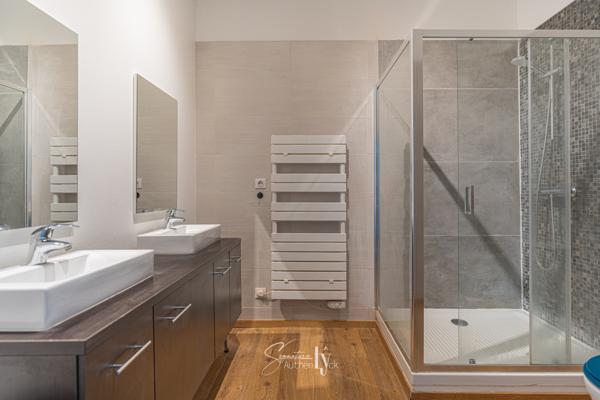 Appartement
         4 pièces
        - 116 m² Exclusivité 209 900 € *
