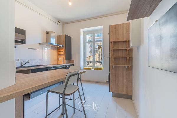 Appartement
         4 pièces
        - 116 m² Exclusivité 209 900 € *