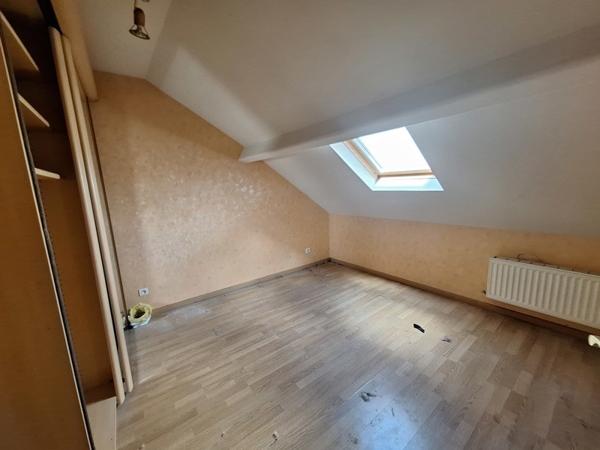 Maison à vendre 61 600 € Montluçon 3 p 75 m² DPE D