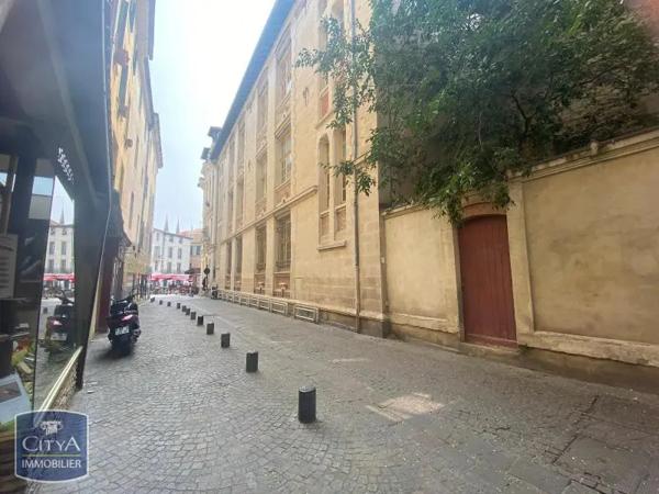 Appartement à louer 1 pièce 23.3m² Nîmes (30000)