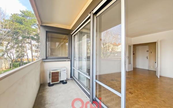 Appartement à vendre    3 pièces • 77,80 m2 Lyon 3