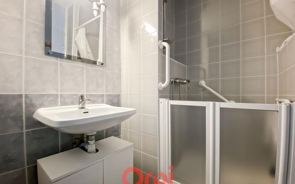 Appartement à vendre    3 pièces • 77,80 m2 Lyon 3