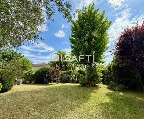 Maison 6 pièces plain pied jardin arboré au calme