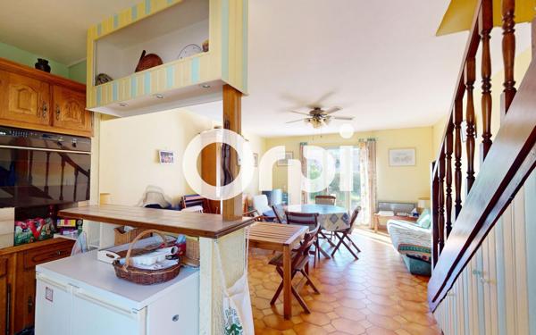 Maison à vendre    2 pièces • 50 m2 Carqueiranne