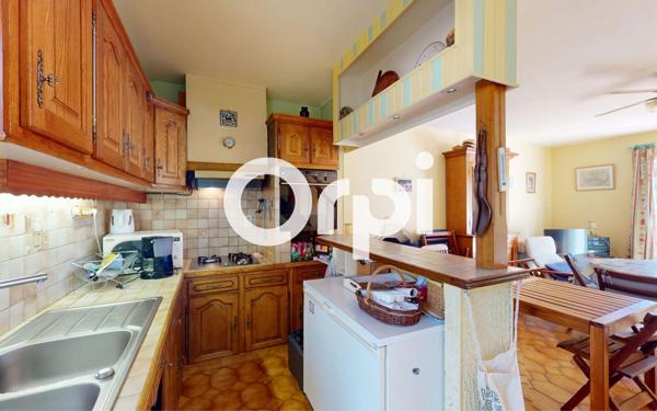 Maison à vendre    2 pièces • 50 m2 Carqueiranne