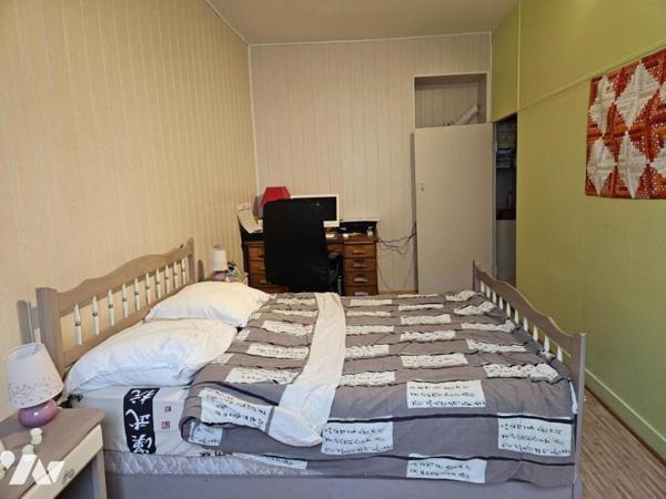 A vendre à VALENCE-EN-POITOU (86700), belle maison de ville de 210m²