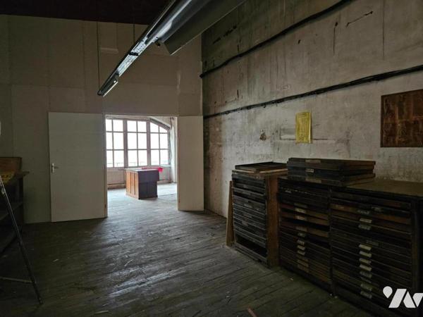 A vendre à VALENCE-EN-POITOU (86700), belle maison de ville de 210m²