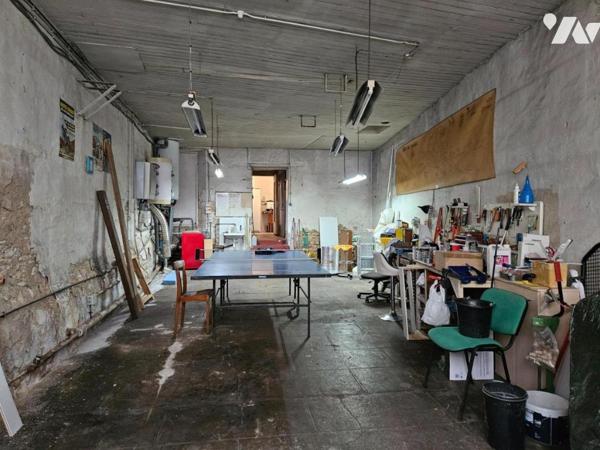 A vendre à VALENCE-EN-POITOU (86700), belle maison de ville de 210m²