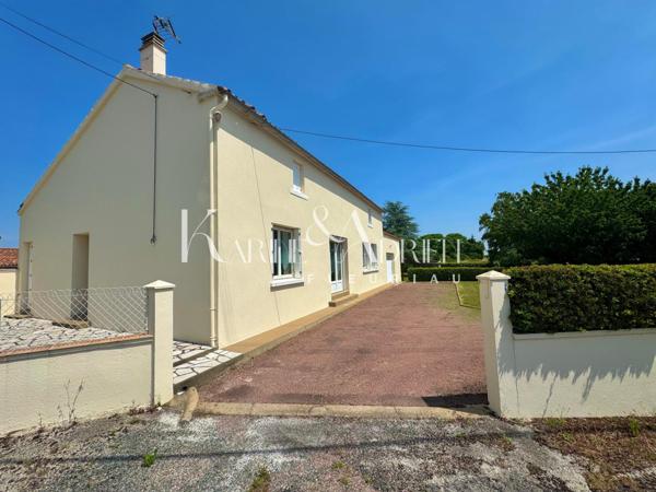 MAISON 3 CHAMBRES, JARDIN, GARAGE, DÉPENDANCES, GRENIER et PRÉAU