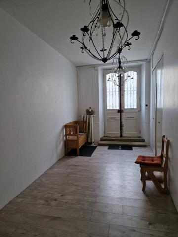 Crépy-en-Valois (60800) QUARTIER HISTORIQUE DE CREPY EN VALOIS MAISON DE 203 m²