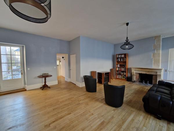 Crépy-en-Valois (60800) QUARTIER HISTORIQUE DE CREPY EN VALOIS MAISON DE 203 m²