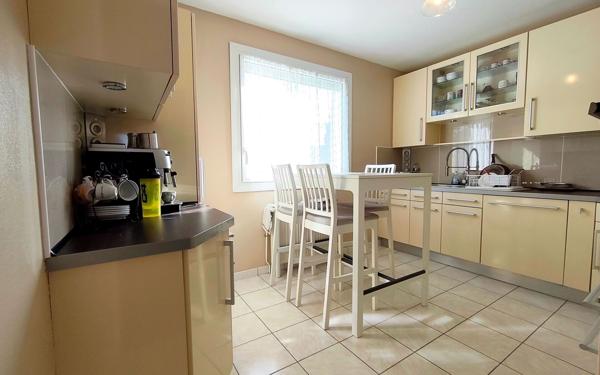 Maison à vendre    4 pièces • 100 m2 Aubergenville