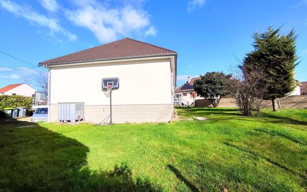 Maison à vendre    4 pièces • 100 m2 Aubergenville