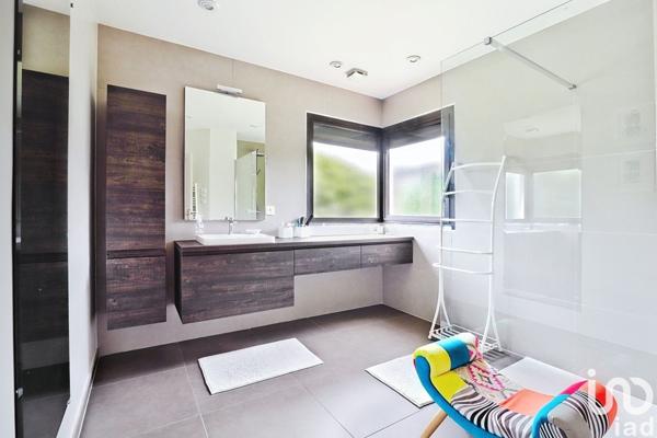 Maison 7 pièces de 218 m² à Labège (31670)