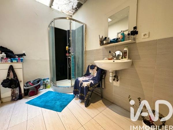 Immeuble à vendre 150 m² Pia